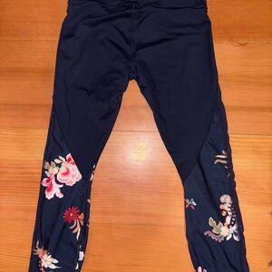 Athleta Black Floral Leggings